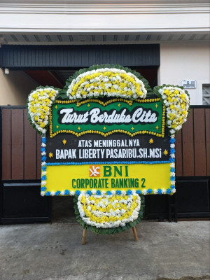 Papan Bunga Duka di Kutowinangun Kidul