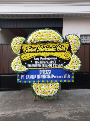 Papan Bunga Duka di Kutowinangun Kidul